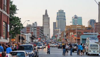 Discover the Neighborhood